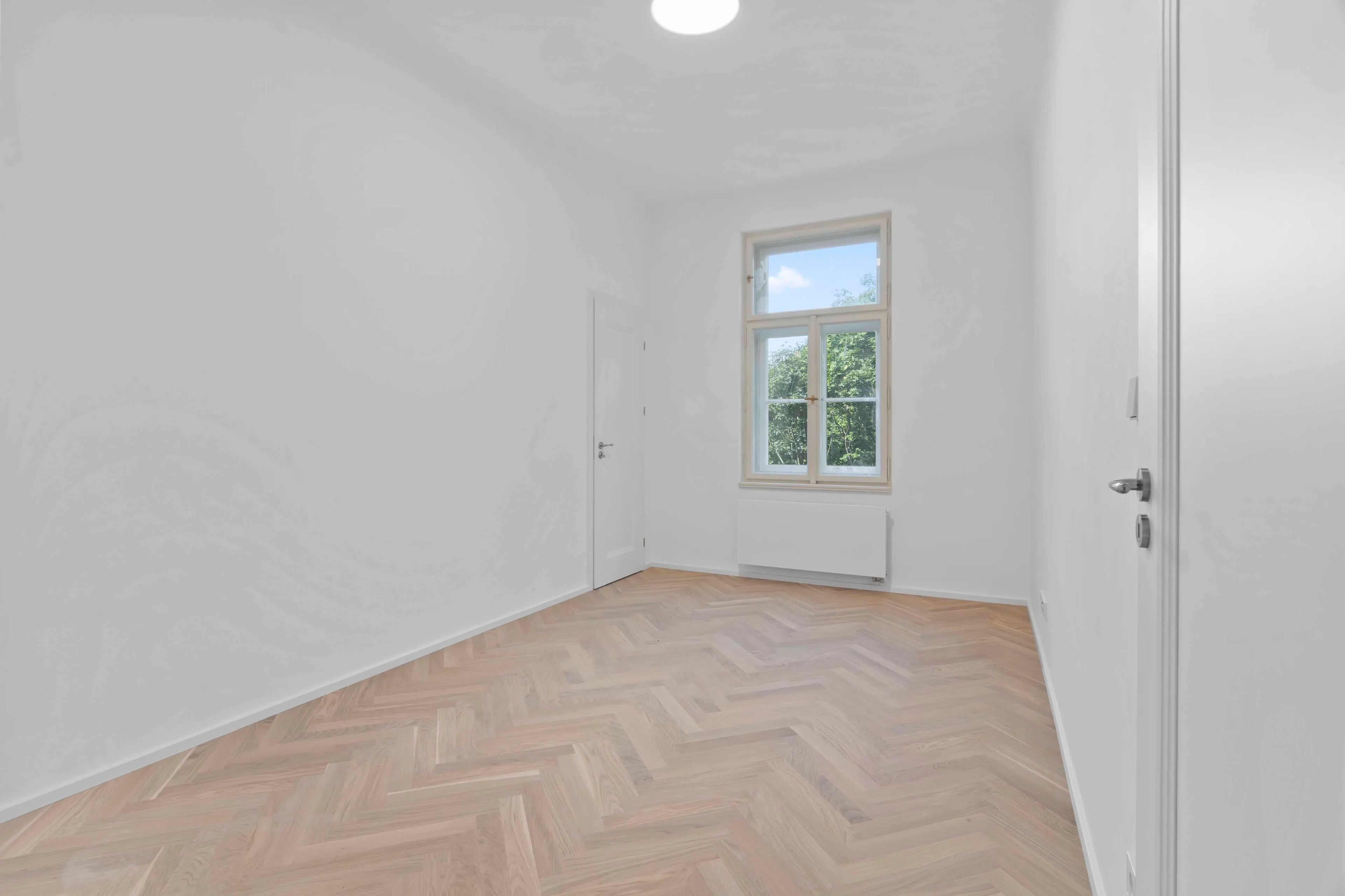Sezimova 13 | For rent