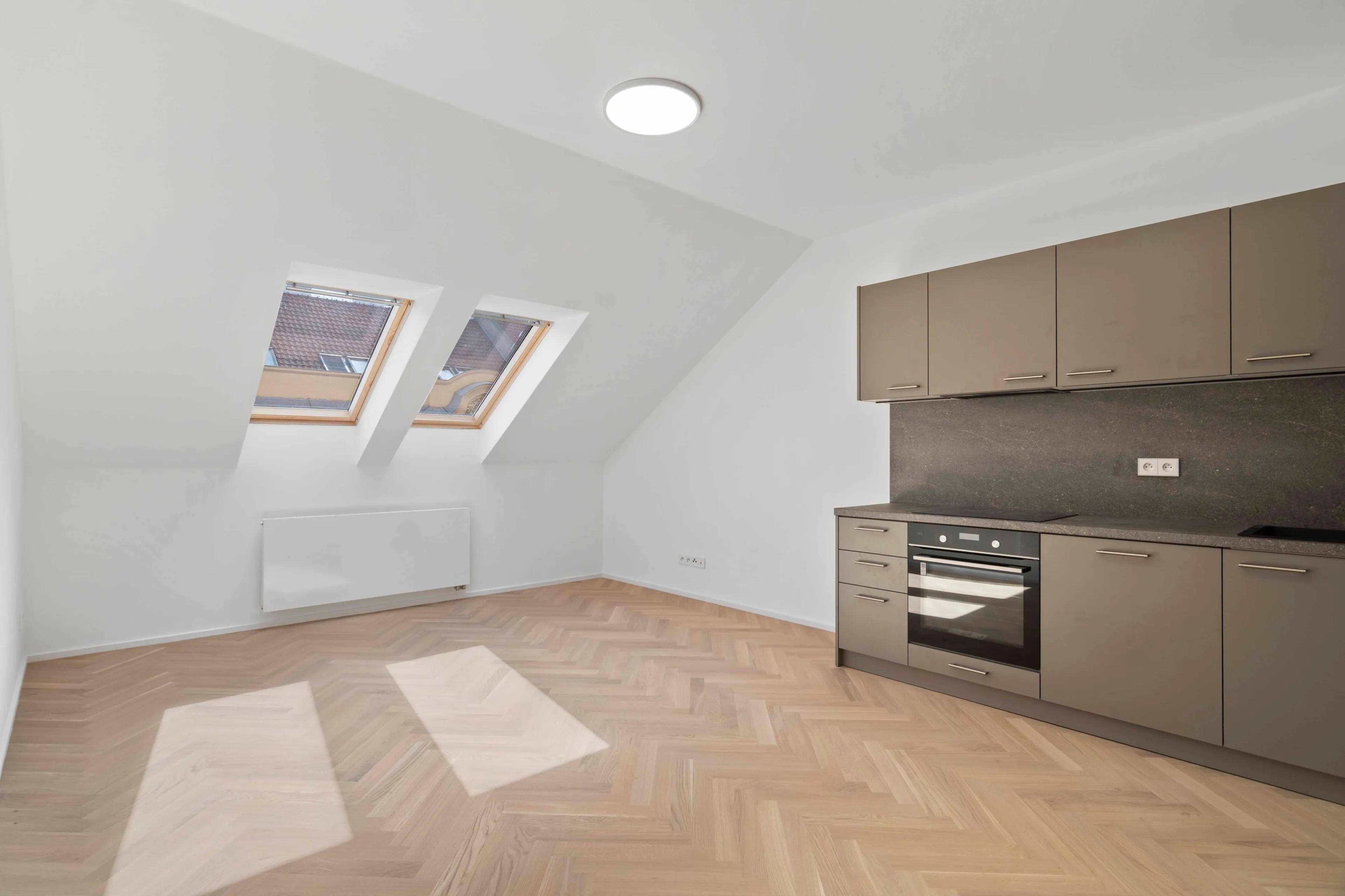 Sezimova 13 | For rent