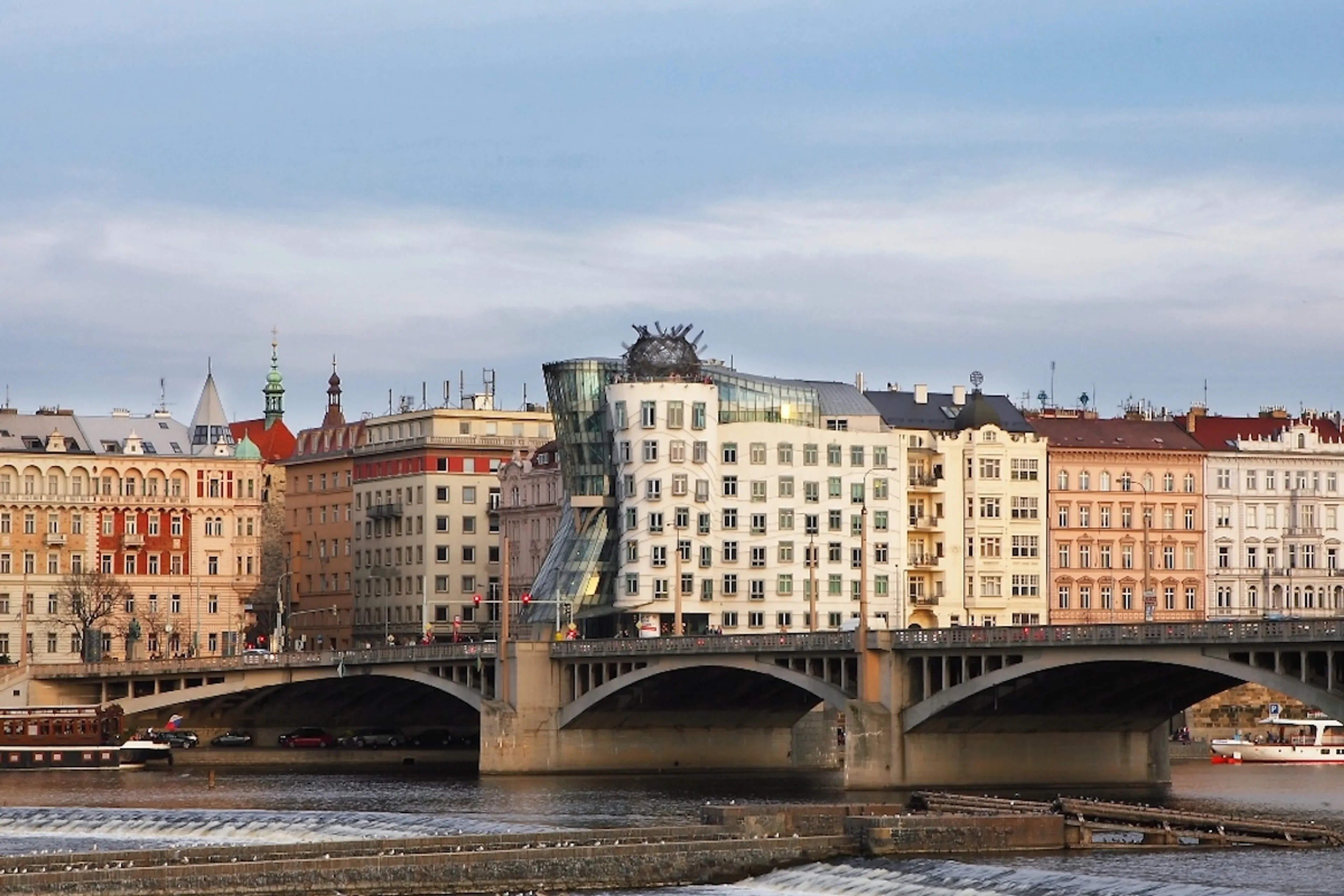 30 Years of the Dancing House: A Symbol of Freedom That Remains in Motion